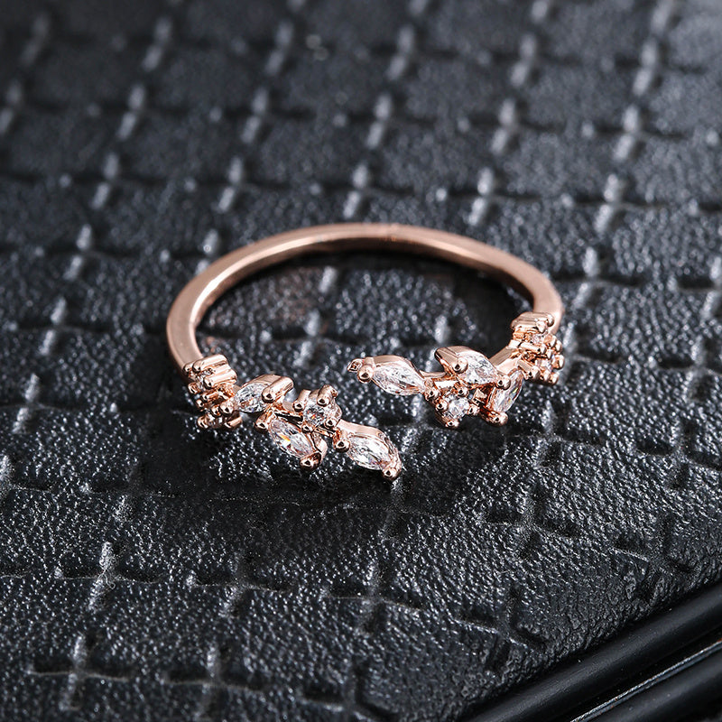 Stunning Zircon Inlaid Adjustable Open Ring – Where Elegance Meets Allure.