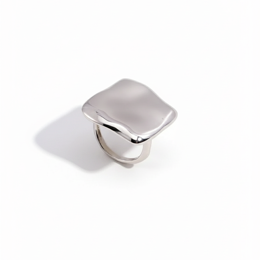 Exaggerated Square Concave-Convex Ring – Sculptural Elegance in Gold Vermeil