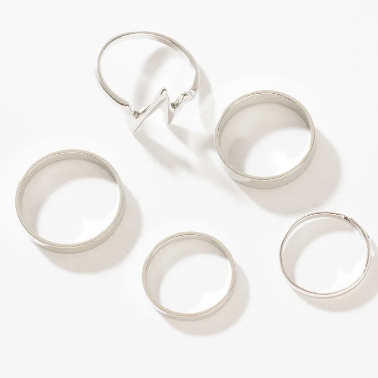 ZHEGUOYAOLU 5-Piece Glossy Ring Set – Trendy Women’s Crystal Rings in Gold & Silver