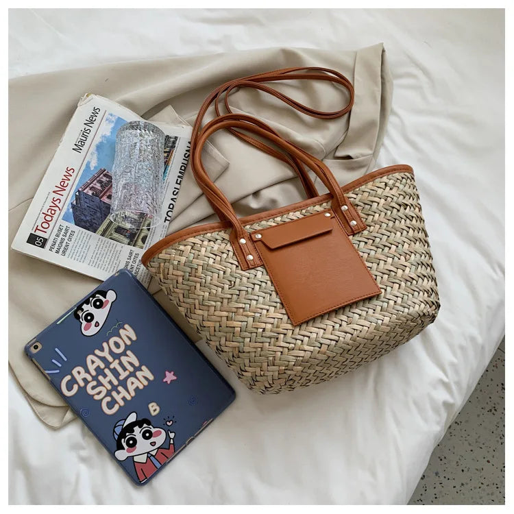 In Rome Capri Bag – Handmade Straw Tote with Chain Detail and Large Capacity