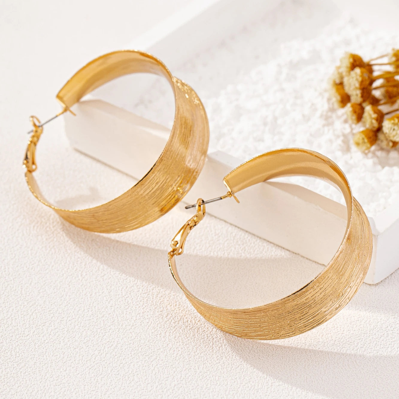Livia Golden Hoops