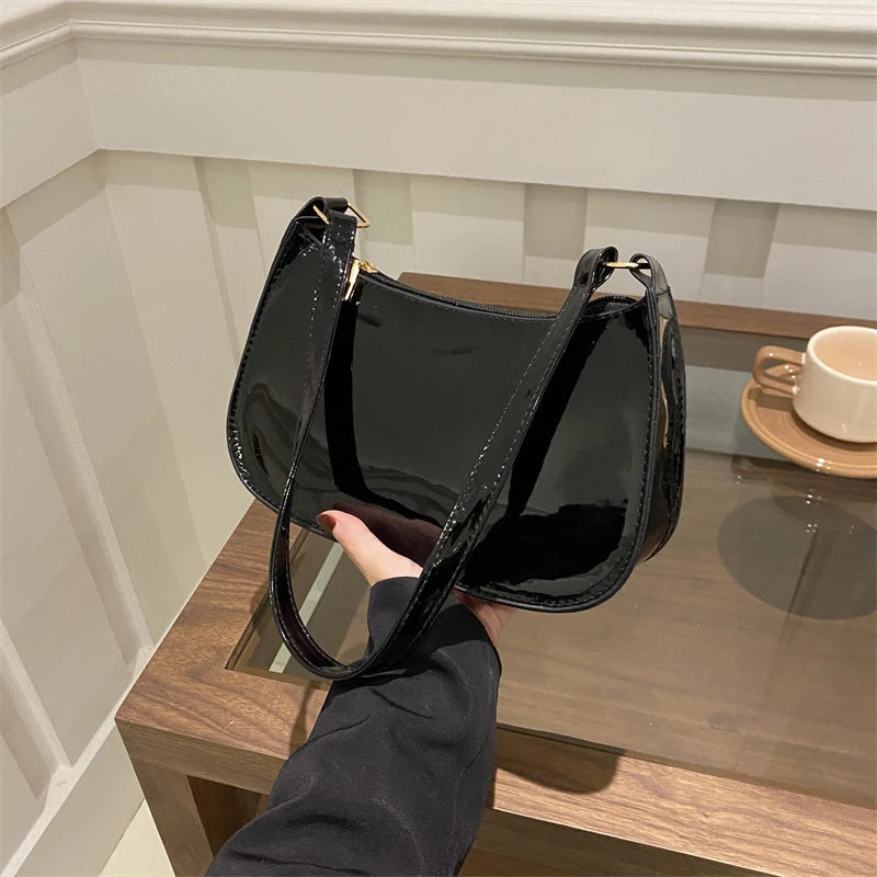 In Rome Capri Hobo – Retro PU Leather Shoulder Bag with Chic Underarm Design