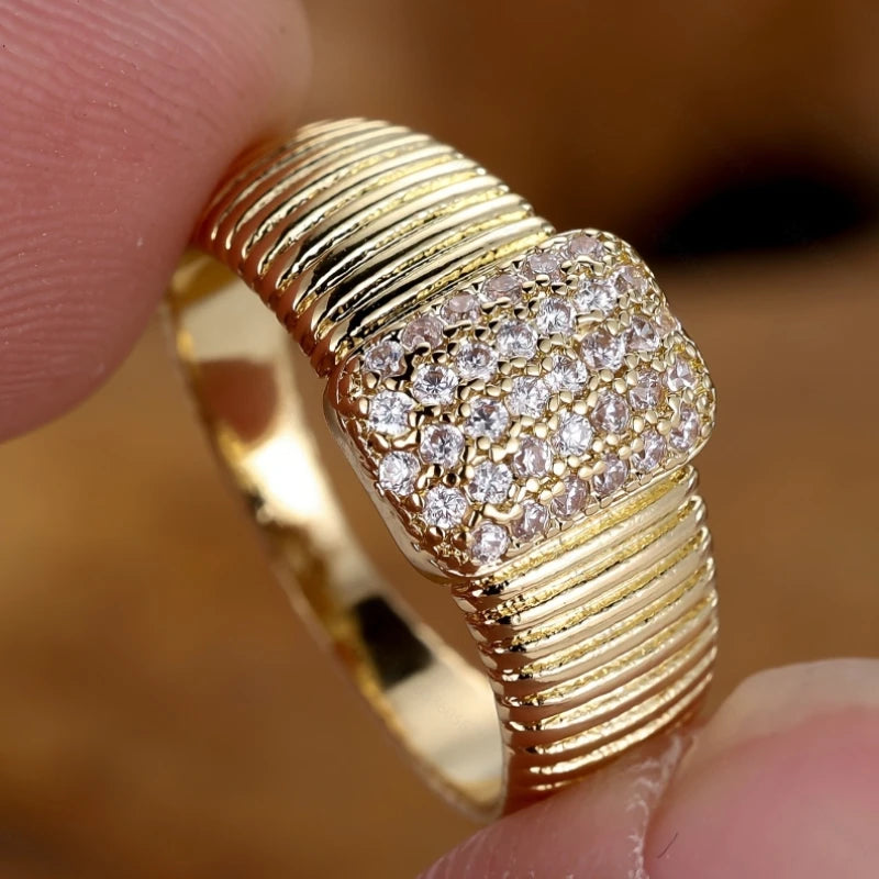 Square Inlaid Zirconia Statement Ring – Modern Luxury for Every Occasion
