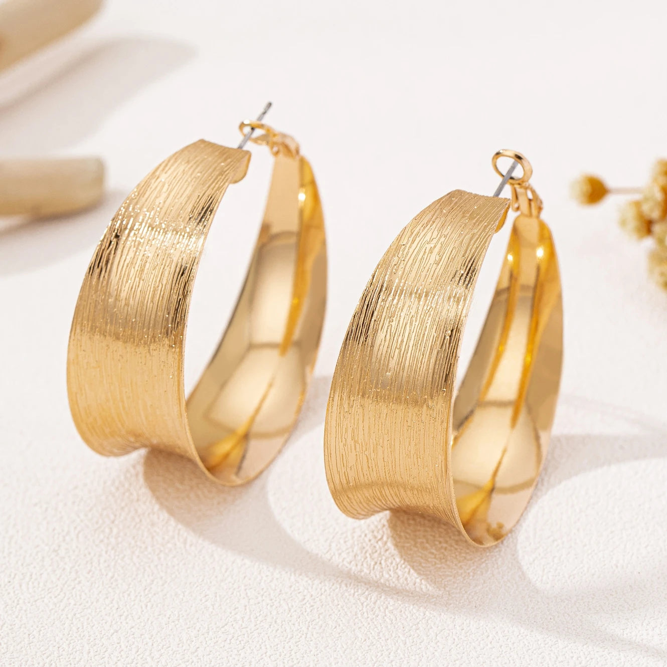 Livia Golden Hoops