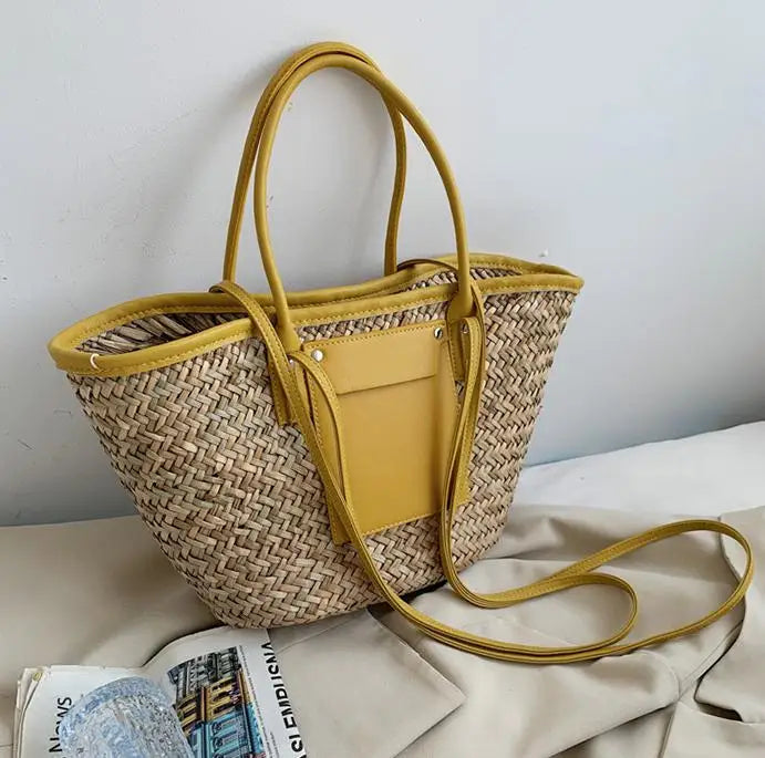 In Rome Capri Bag – Handmade Straw Tote with Chain Detail and Large Capacity