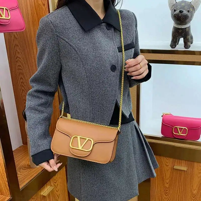 VM FASHION KISS Women’s Flap Shoulder Bag – PU Leather Crossbody with Lock Detail | Fashionable, Durable & Versatile