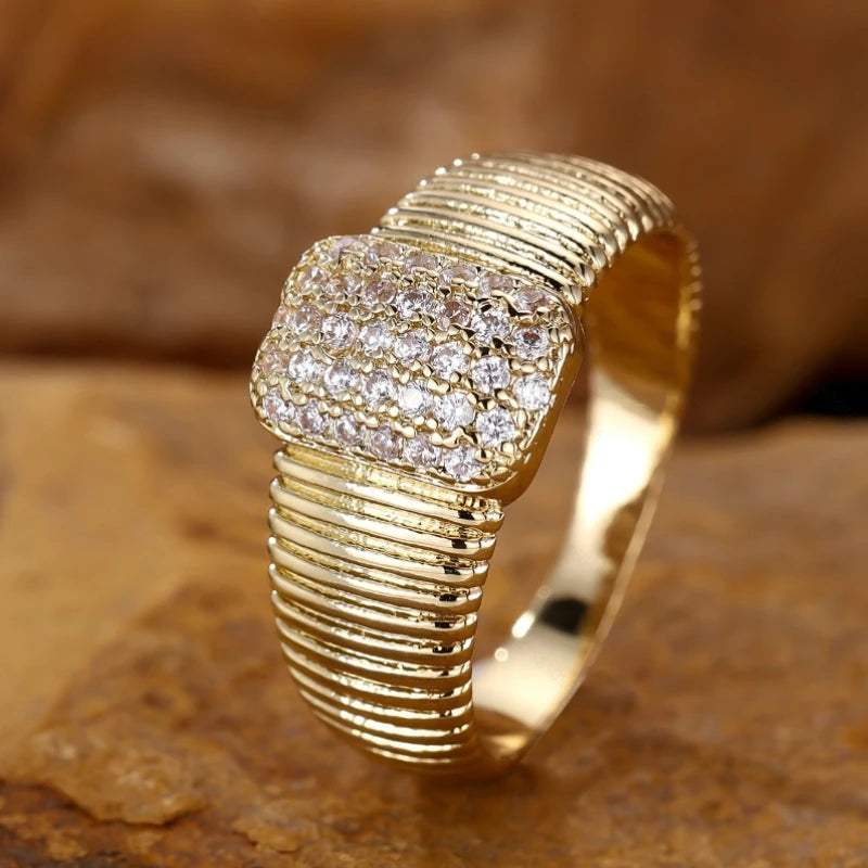 Square Inlaid Zirconia Statement Ring – Modern Luxury for Every Occasion