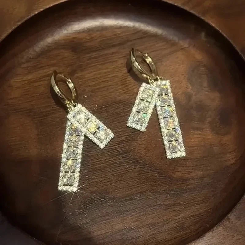 New Fashion Elegant Rectangular Zircon Drop Earrings – Timeless Women’s Jewelry for Weddings, Parties & Premium Gifts