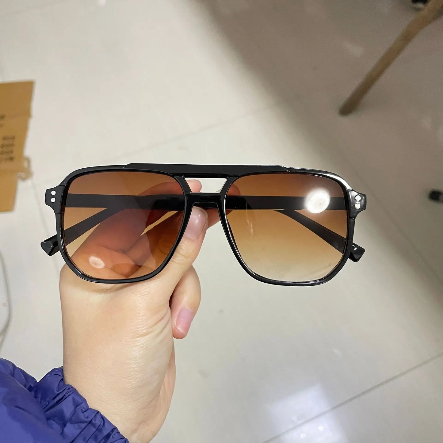 Vintage Square Sunglasses – Unisex