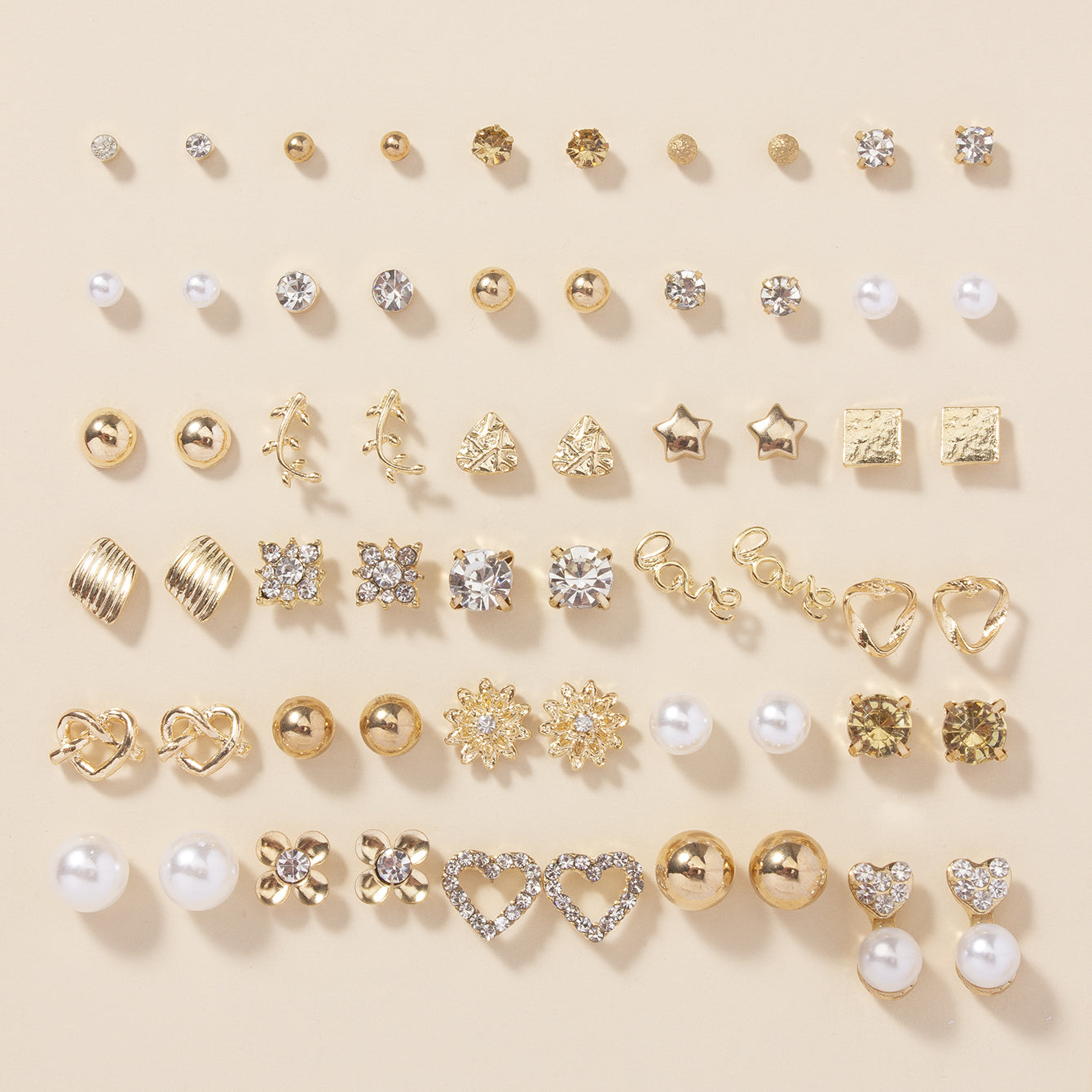 Rome's Treasure Studs Set
